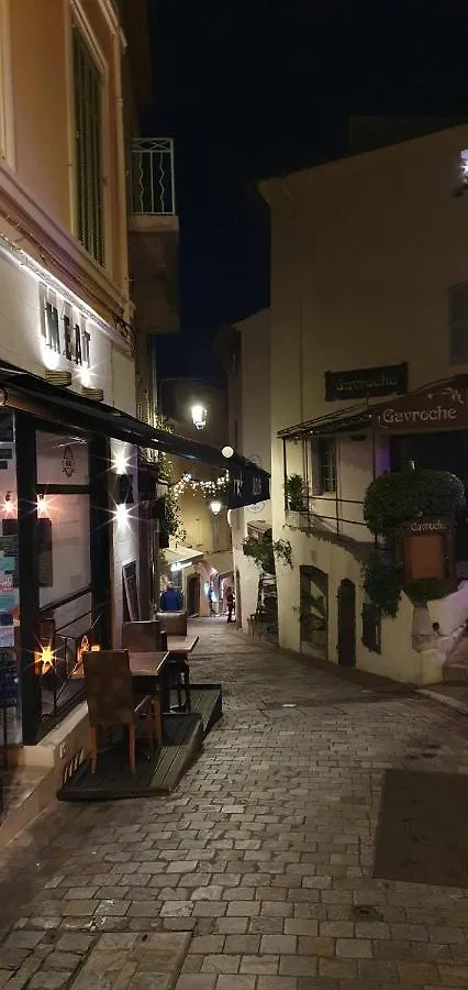Cannes Suquet Croisette Francia