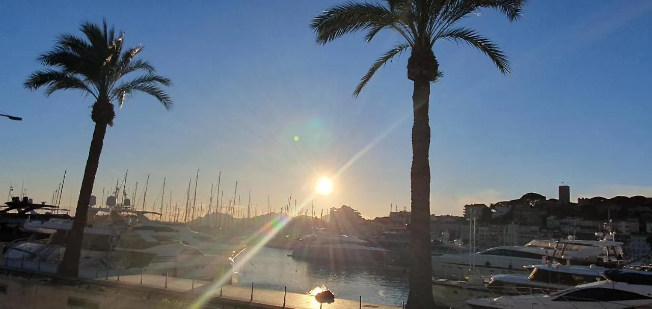 Cannes Suquet Croisette Francia